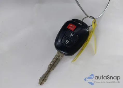 2015 Toyota Rav4 Le z USA, uszkodzony, nr VIN JTMZFREV7FJ053277